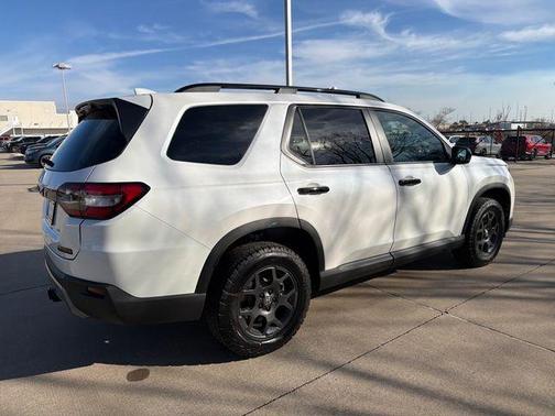 2026 Honda Pilot TrailSport