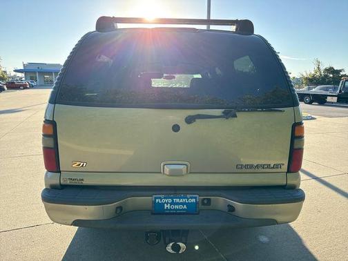 2004 Chevrolet Suburban 1500