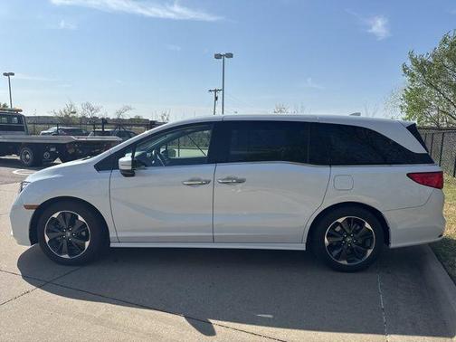 2022 Honda Odyssey Elite