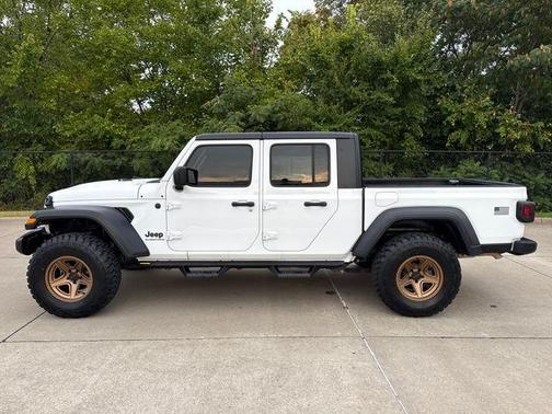2023 Jeep Gladiator Sport