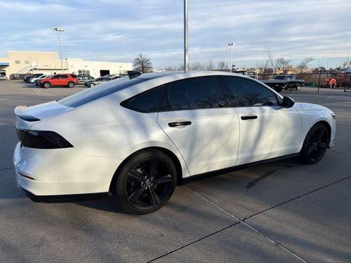 2024 Honda Accord Hybrid Sport-L