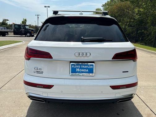 2023 Audi Q5 45 S line quattro Premium