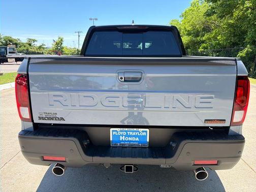 Sonic Gray Pearl 2026 Honda Ridgeline TrailSport