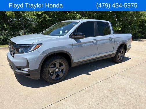 Sonic Gray Pearl 2026 Honda Ridgeline TrailSport