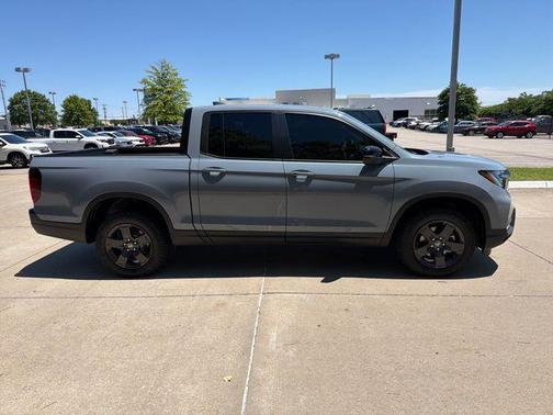 Sonic Gray Pearl 2026 Honda Ridgeline TrailSport