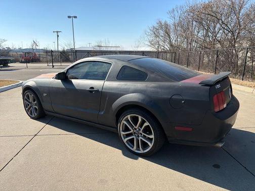 2006 Ford Mustang GT Premium