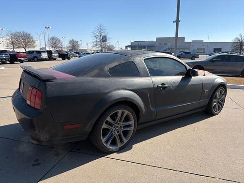 2006 Ford Mustang GT Premium