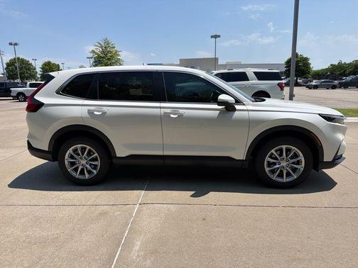 Platinum White Pearl 2026 Honda CR-V EX