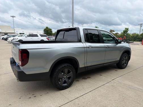 Solar Silver Metallic 2026 Honda Ridgeline TrailSport