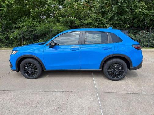 Boost Blue Pearl 2026 Honda HR-V Sport