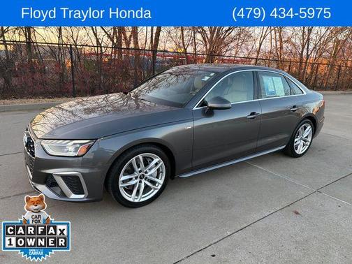 2022 Audi A4 45 S line Premium Plus