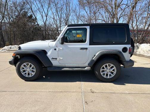 2023 Jeep Wrangler Sport