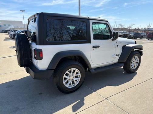 2023 Jeep Wrangler Sport