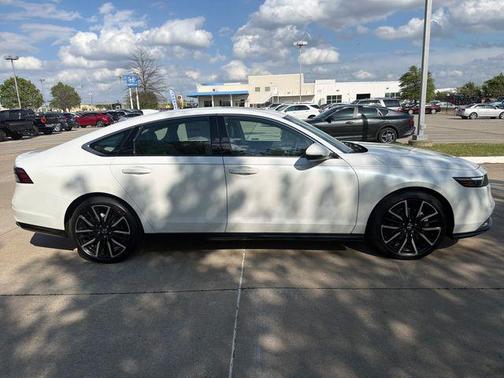 2026 Honda Accord Hybrid Touring