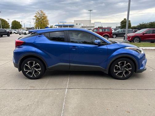 2019 Toyota C-HR XLE