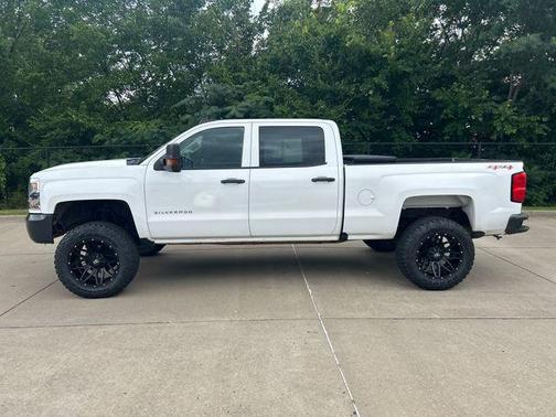 2017 Chevrolet Silverado 1500 WT