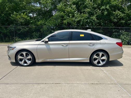 2018 Honda Accord Touring
