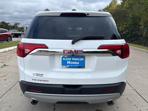 2019 GMC Acadia SLT-1