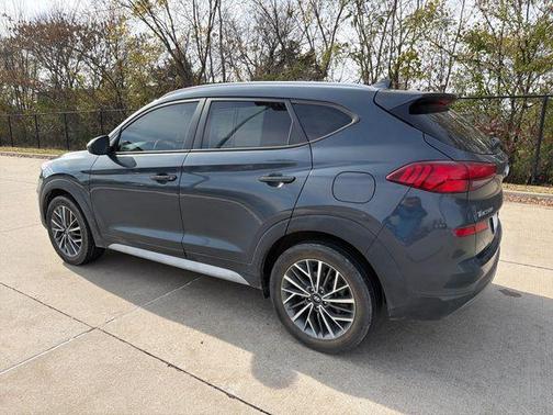 2021 Hyundai TUCSON SEL