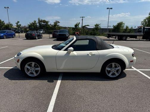 2007 Mazda MX-5 Miata Sport