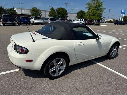 2007 Mazda MX-5 Miata Sport
