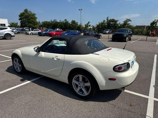 2007 Mazda MX-5 Miata Sport