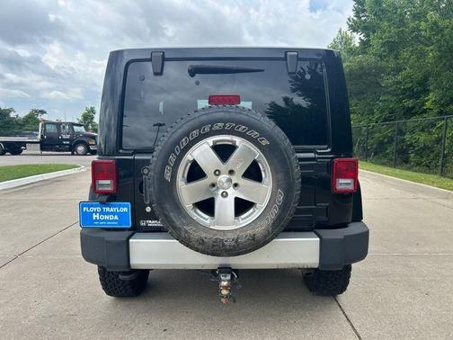 2011 Jeep Wrangler Sahara