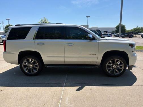 Iridescent Pearl Tricoat 2016 Chevrolet Tahoe LTZ