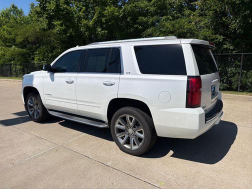 Iridescent Pearl Tricoat 2016 Chevrolet Tahoe LTZ