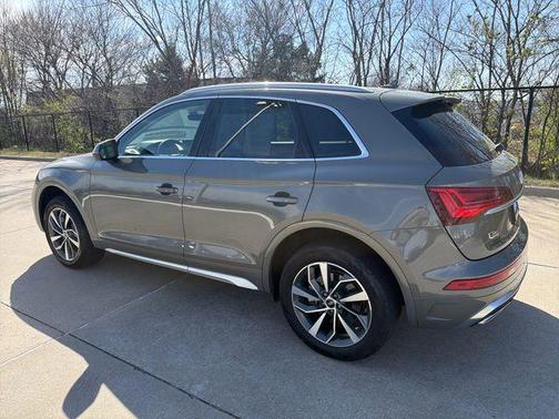 2024 Audi Q5 45 S line quattro Premium