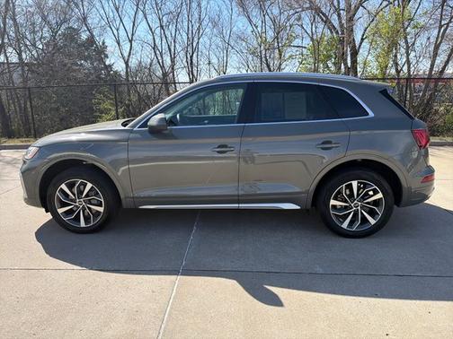 Gray 2024 Audi Q5 45 S line Premium
