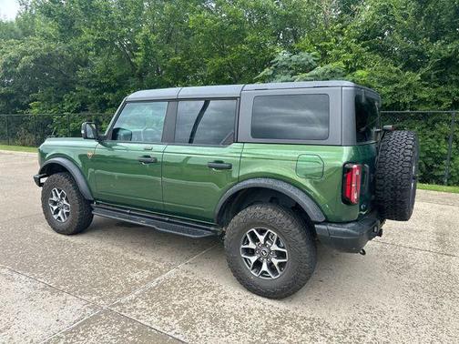 2023 Ford Bronco Badlands