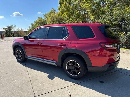 2025 Honda Pilot Sport