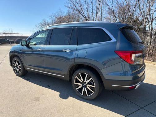 2022 Honda Pilot Elite