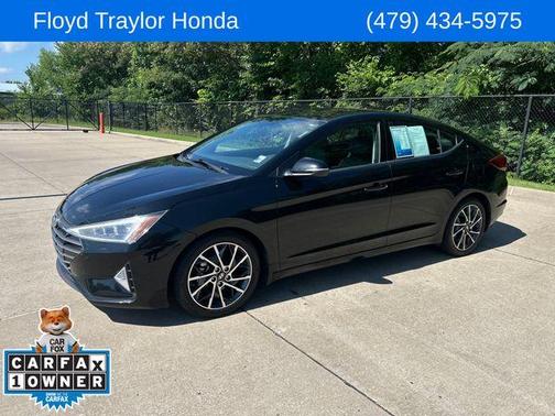 2019 Hyundai ELANTRA Limited