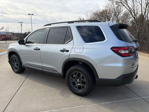 2026 Honda Pilot TrailSport