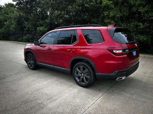 2025 Honda Pilot Sport