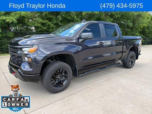 Dark Ash Metallic 2024 Chevrolet Silverado 1500 Custom Trail Boss
