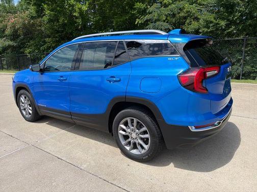 Rip Tide Blue 2024 GMC Terrain SLT