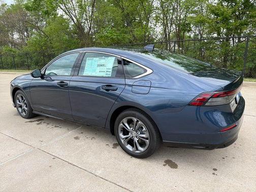 Canyon 2026 Honda Accord Hybrid EX-L