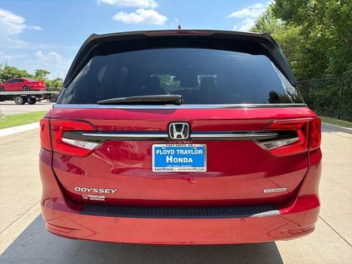Red 2022 Honda Odyssey Touring