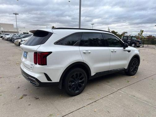 2023 Kia Sorento SX