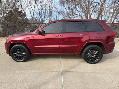 2021 Jeep Grand Cherokee Laredo X