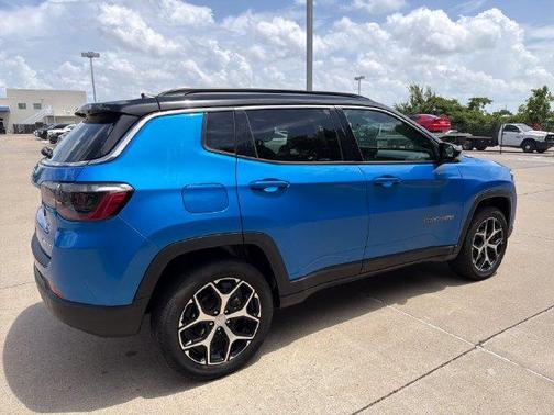 Hydro Blue Pearlcoat 2024 Jeep Compass Limited
