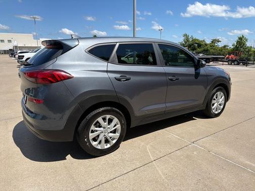 Coliseum Gray 2019 Hyundai TUCSON SE