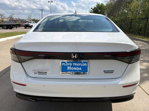 Platinum White Pearl 2026 Honda Accord Hybrid Touring