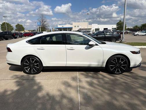 2026 Honda Accord Hybrid Touring