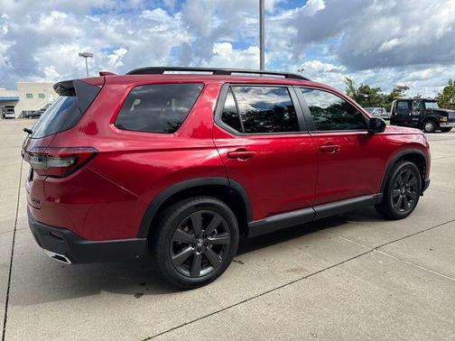 2025 Honda Pilot Sport