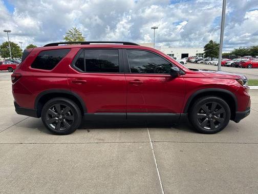 2025 Honda Pilot Sport
