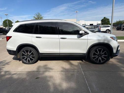 Platinum White Pearl 2021 Honda Pilot Elite